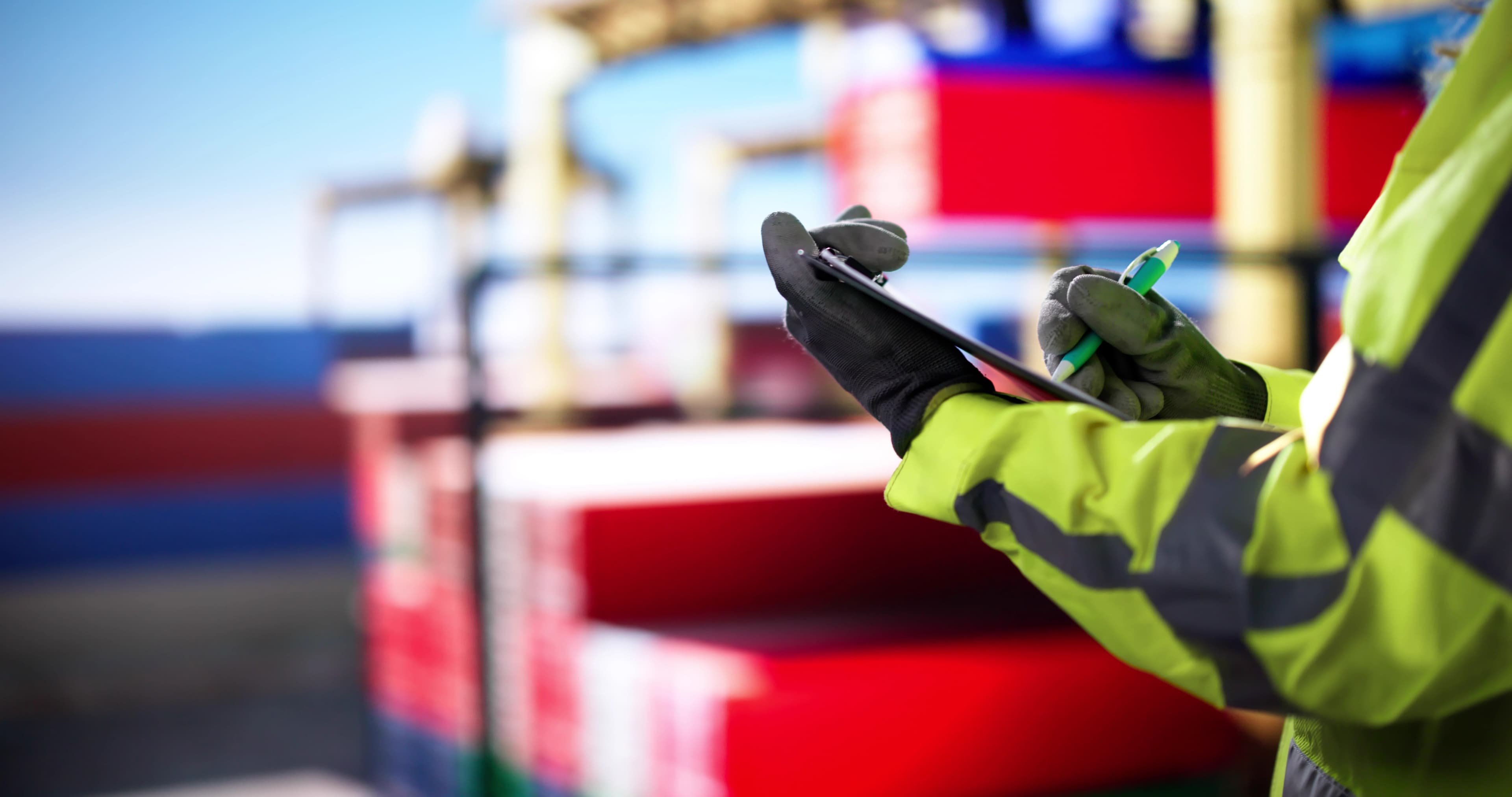 Fachkraft für Hafenlogistik